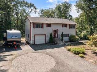 272 Prospect Hill St, Taunton, MA 02780