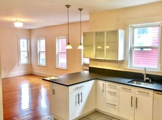 79 Bay State Ave #2, Somerville, MA 02144