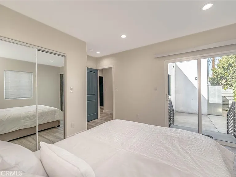 1838 Clyde Ave #1838 — Photo 6
