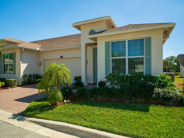 7455 Oakridge Pl, Vero Beach, FL 32966