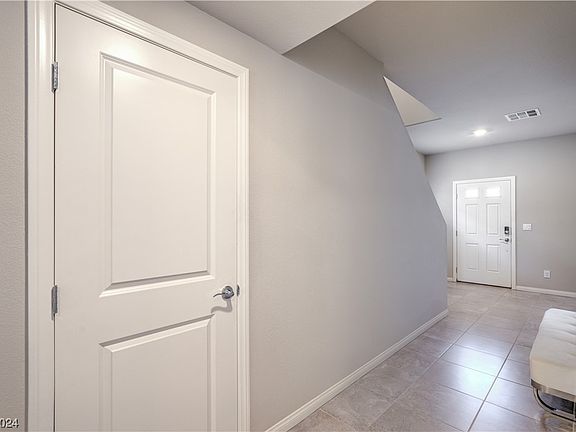 3rd image of 4028 Lone Fern Ct