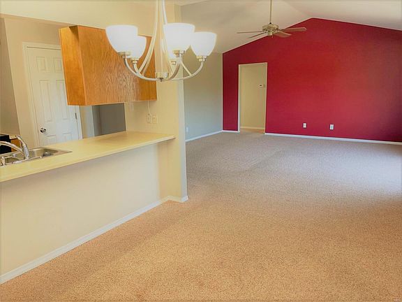 3rd image of 4333 Sunridge Dr APT C