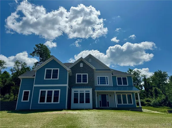 2510 Stonewall Dr #64, Upper Saucon Township, PA 18034