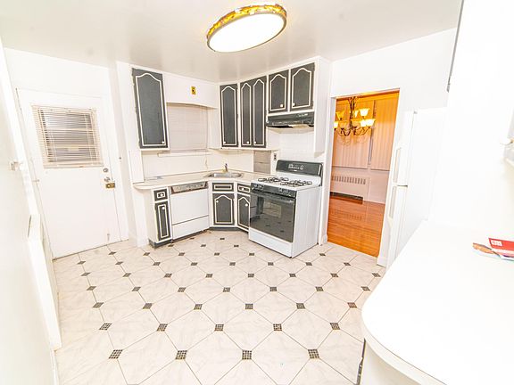 2nd image of 25714 83rd Ave #1