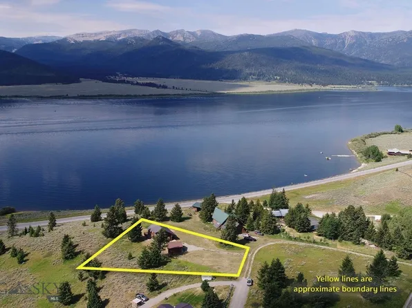123 Hebgen View Rd, West Yellowstone, MT 59758