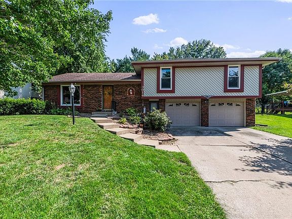 5th image of 3914 W Haverill Dr
