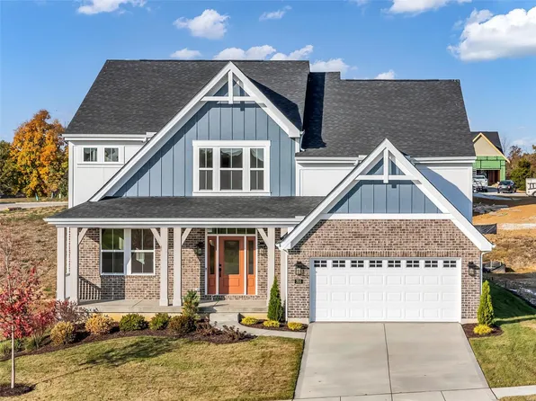 705 Watt Ln, Wentzville, MO 63385