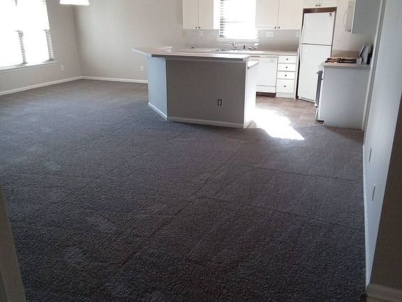 3rd image of 3200 New Hampshire Dr