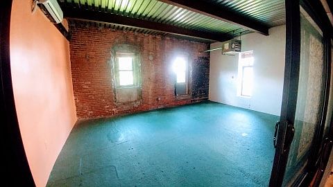 2nd image of 111 Pioneer St APT 2