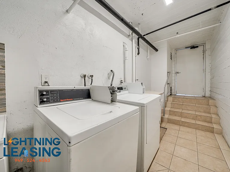 408 N Palm Dr #101 — Photo 30