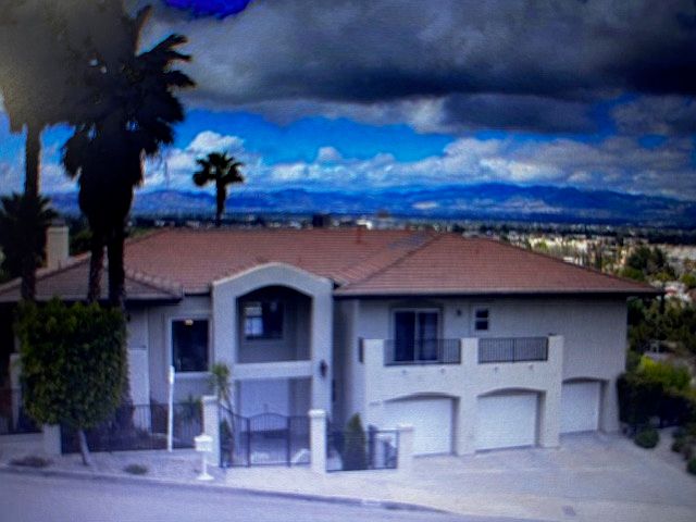 1st image of 4631 White Oak Pl