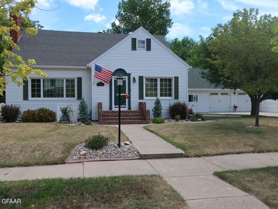 114 Code Ave S, Park river, ND, 58270