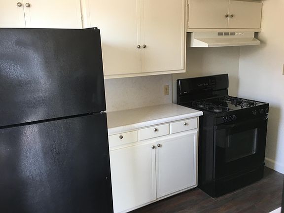 5th image of 1129 N Orchard Dr