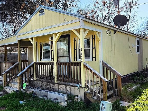 2nd image of 3852 Avra Cir