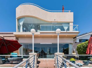 30 Green Turtle Rd, Coronado, CA 92118