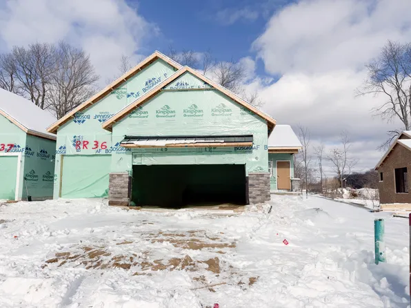 2615 Ravines Trail Dr, Byron Center, MI 49315