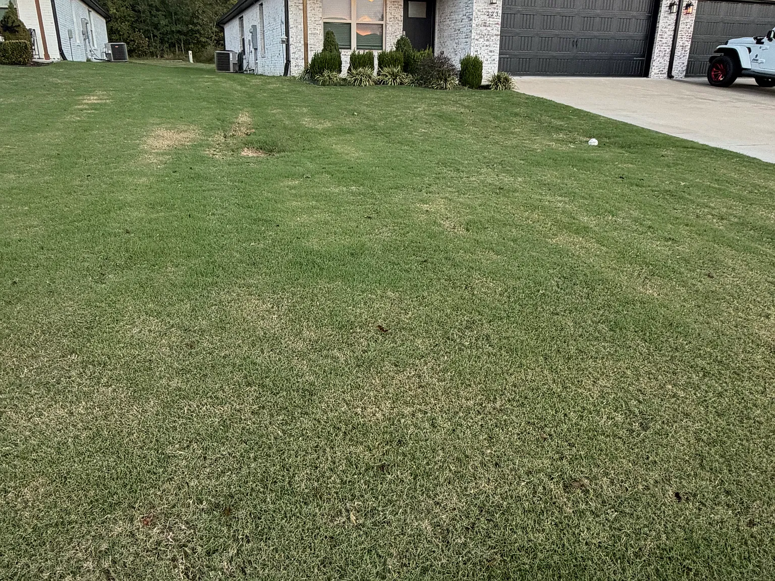 3 bed, 1500 sqft, $1,600 — Photo 2