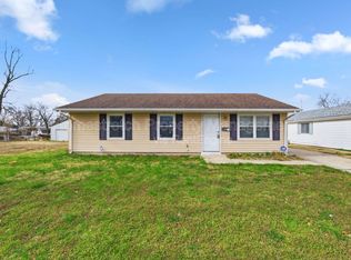 850 Saint Bartholomew Dr, Cahokia, IL 62206