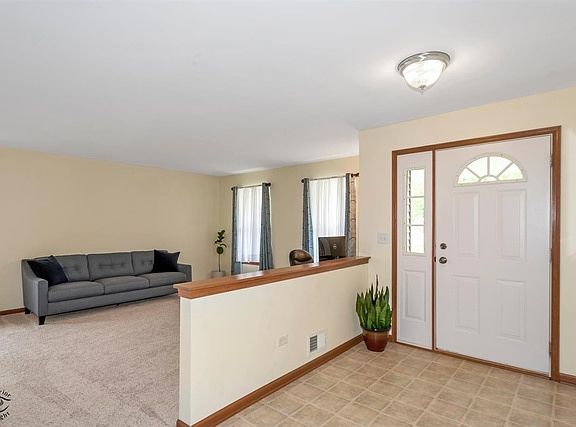 2nd image of 25419 S Shannon Dr