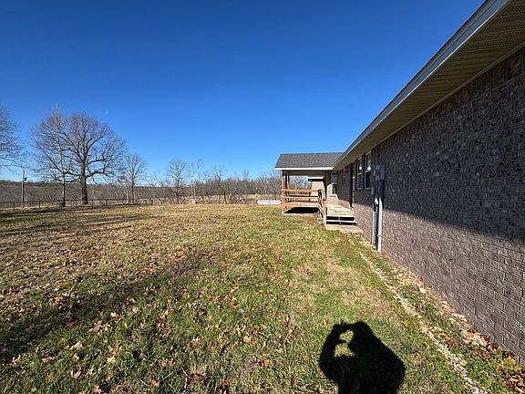 3rd image of 20596 Sonora Rd