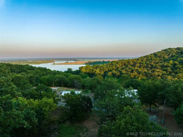 5 E 73rd Pl S, Muskogee, OK 74403