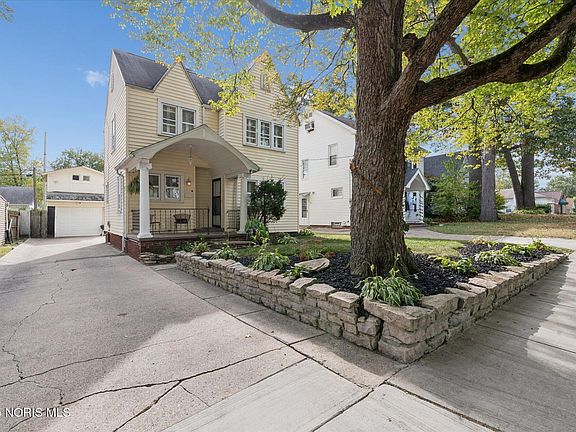 2nd image of 2645 Grantwood Dr