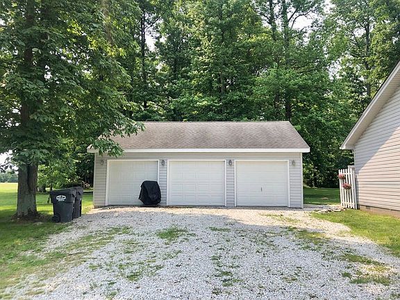 3rd image of 8133 N County Road 100 W