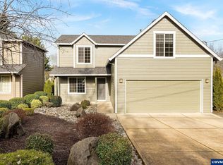 981 Ratcliff Dr SE, Salem, OR