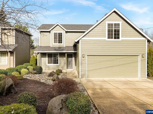 981 Ratcliff Dr SE, Salem, OR 97302