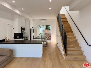 3989 1/2 Beethoven St, Los Angeles, CA 90066