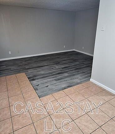 3rd image of 676 Knox Blvd Unit 52