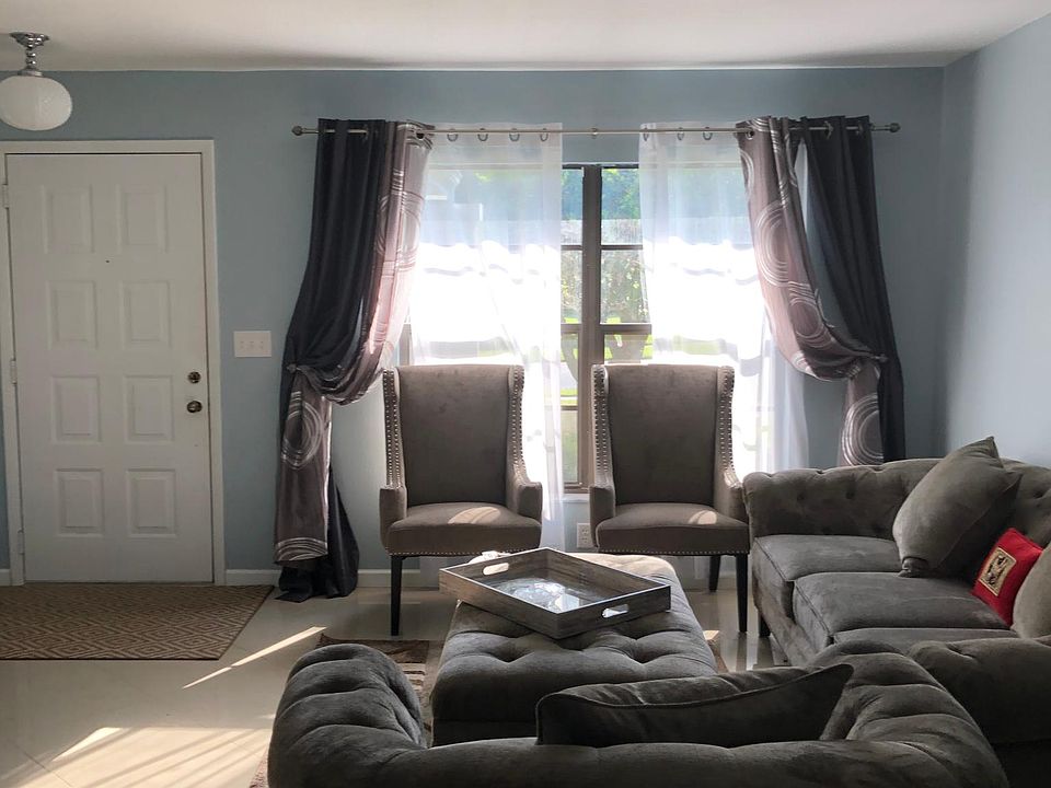 1st image of 3601 Fairway Forest Dr