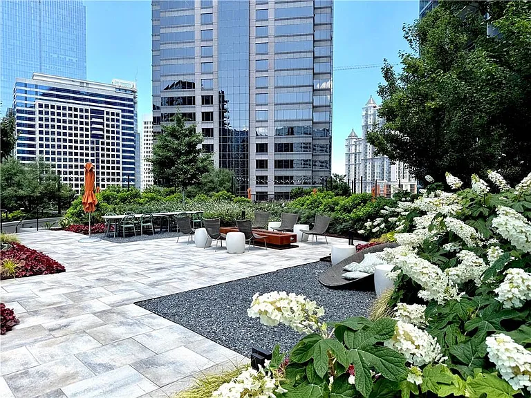 1080 Peachtree St NE #2110 — Photo 50