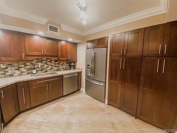 2nd image of 2814 N 46th Ave APT H476