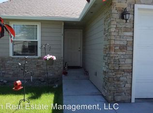 1005 S 89th Ave #1, Yakima, WA 98908