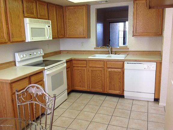4th image of 2503 N Ironwood Ridge Dr W