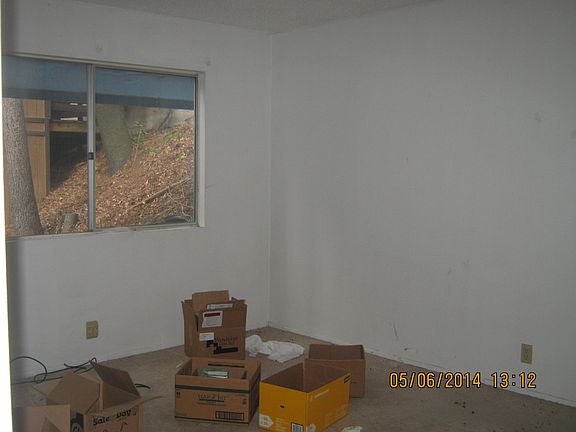 5th image of 24212 Bernard Dr