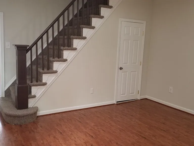 2128 Orthodox St — Photo 20