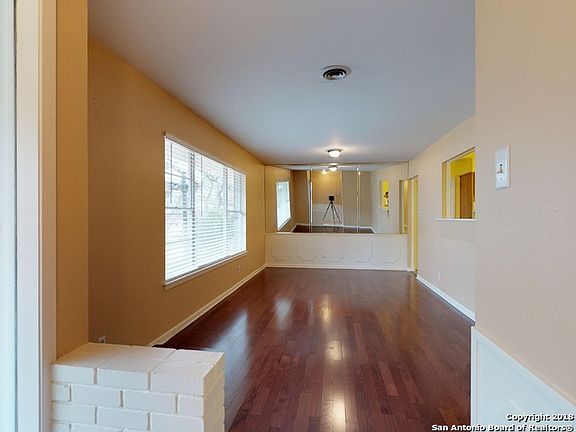 5th image of 10519 Burr Oak Dr