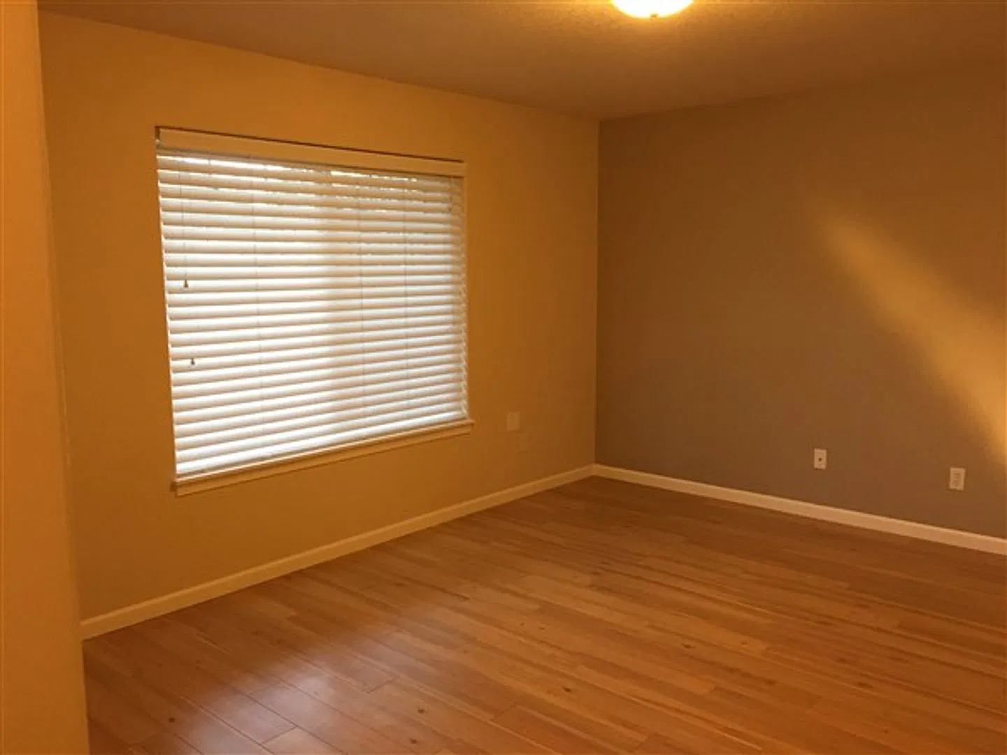 3 Bedroom Home in Bend's Sun Meadows Community — Photo 3