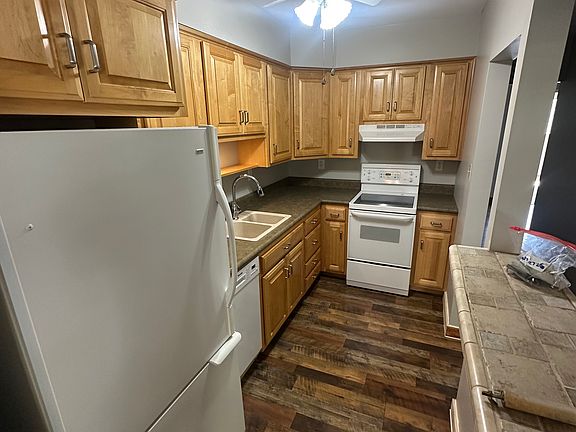 5th image of 2723-2725 Kingston Dr #2
