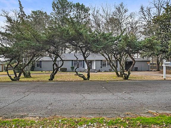 4th image of 1801 Hill Rd