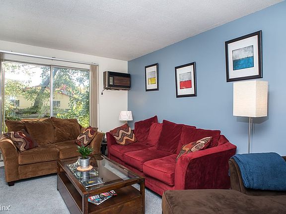 3rd image of 712 W Huron St #1
