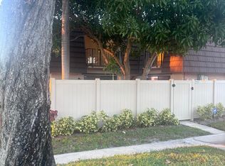 7002 70th Way #7002, West Palm Beach, FL 33407