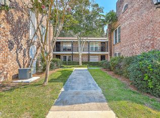 870 Colony Dr APT 2, Charleston, SC 29407