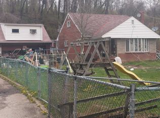 1150 Thompson Run Rd, West Mifflin, PA 15122