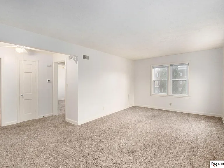 3167 Jackson St #14-24 — Photo 5