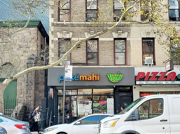 258 7th Ave #1, Brooklyn, NY 11215