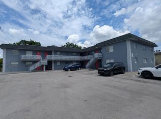5831 SW 36 Ct, Davie, FL 33314