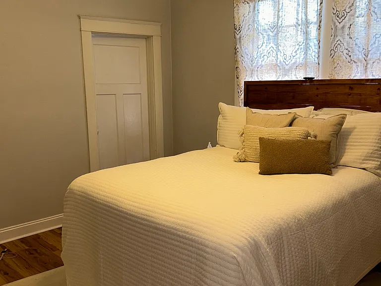 831 Louque Pl — Photo 5